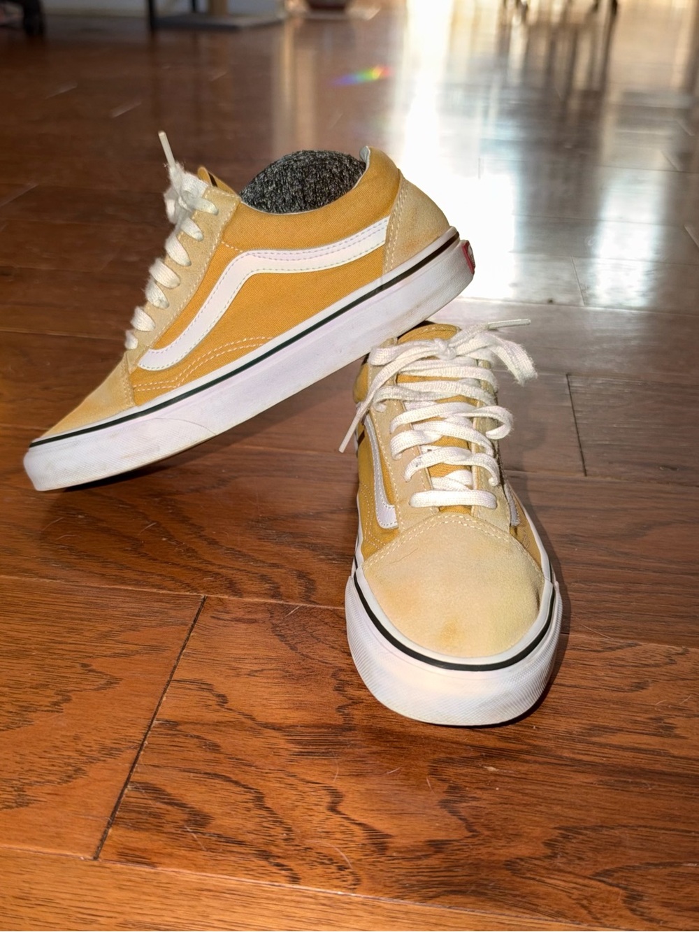 Vans Old Skool Sneakers in Mustard Yellow and White, Men’s 5.5/Women’s 7